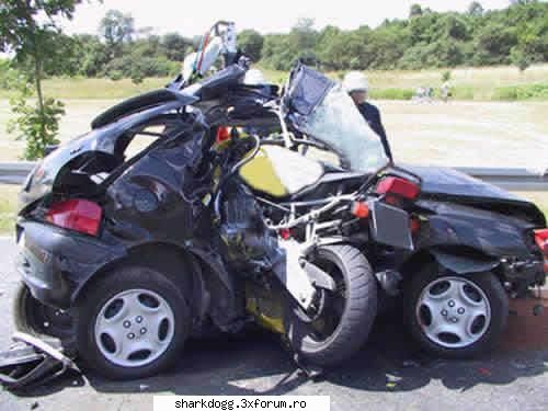 Accidente in adevaratul sens al cuvantului !!! - Cunduceti cu Grija !!! - Fotografie